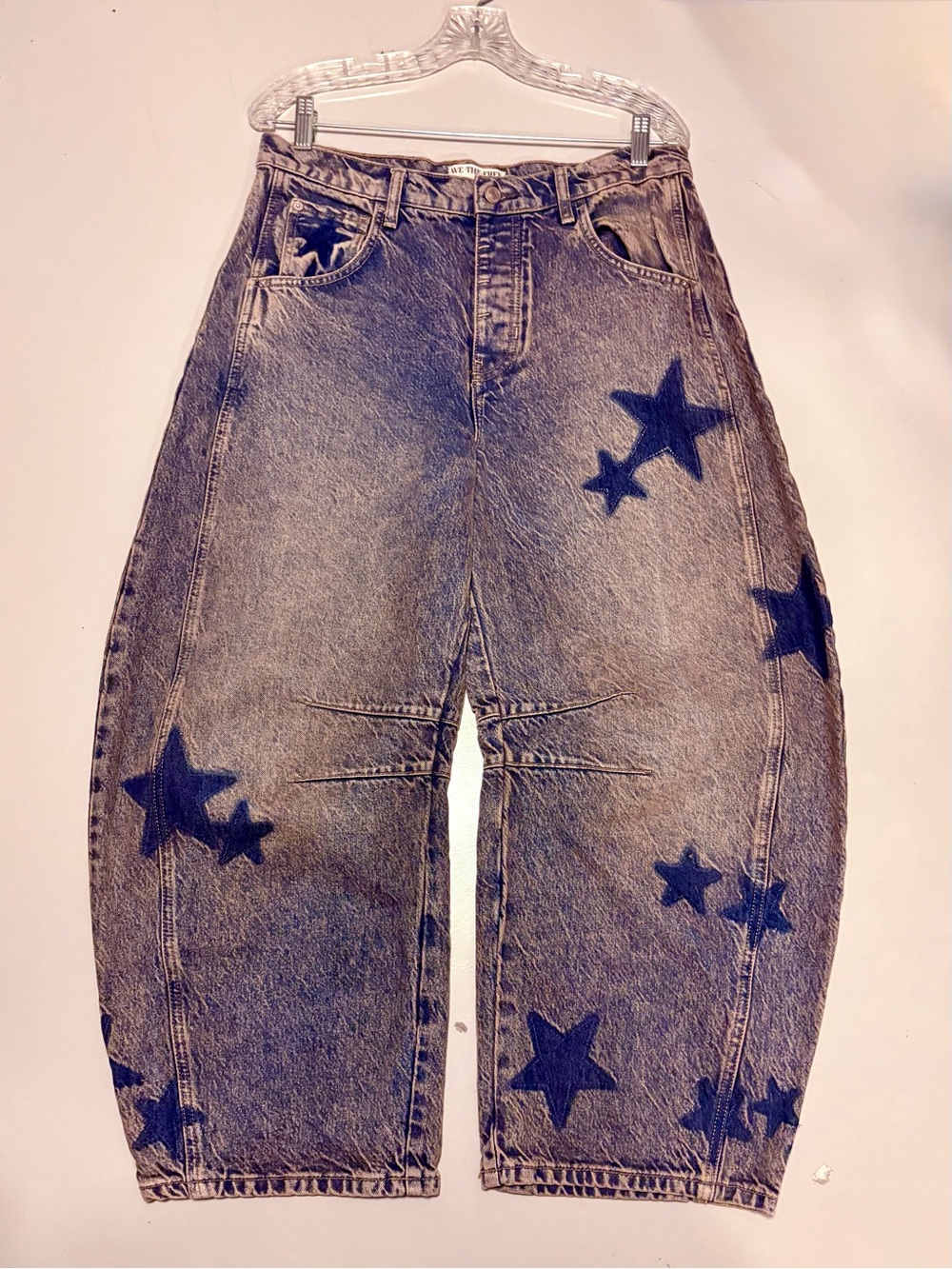 NEW Free People x WTF Good Luck Shadow Patch Barrel Jeans -Dark Wash w/ Stars ⭐️ - Picture 11 of 16